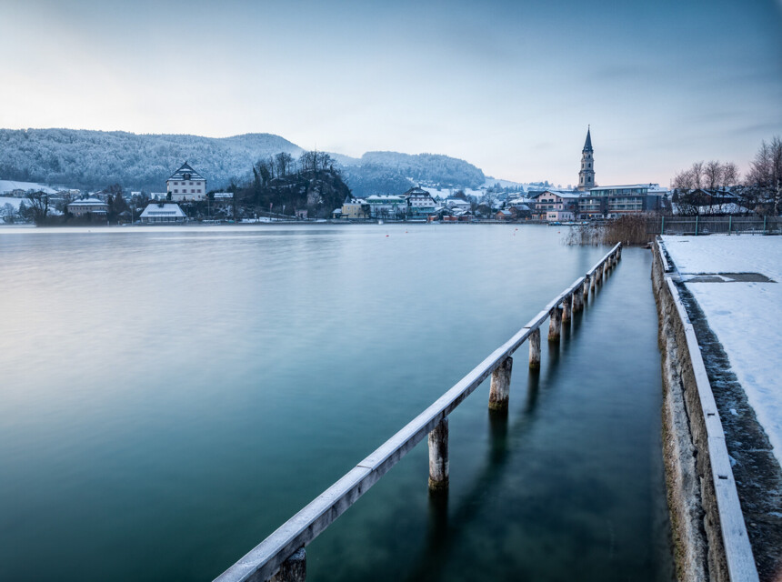 Die verschneite Landschaft rund um den Mattsee