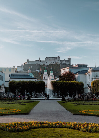 Sommerlicher Blick auf die Altstadt Salzburg