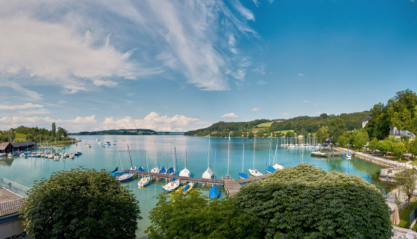 Zimmer mit Seeblick im Seeside Hotel Seewirt Mattsee im Salzburgeer Seenland