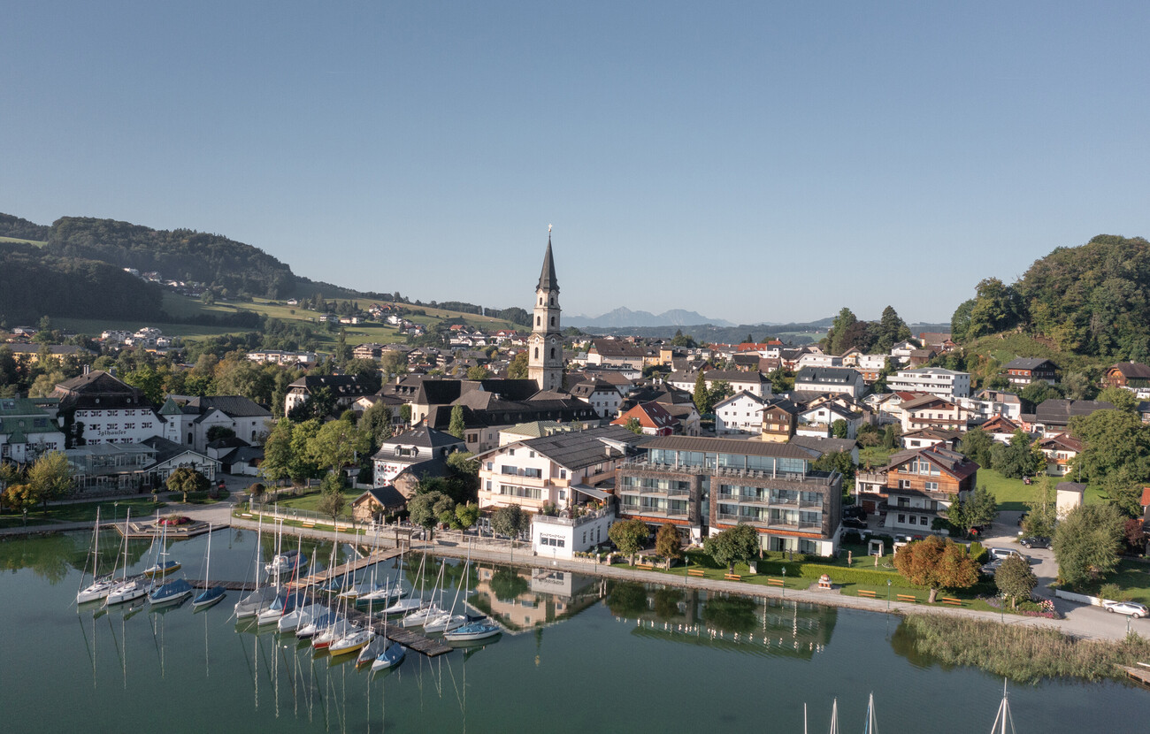Außenansicht des Hotels Seewirt Mattsee