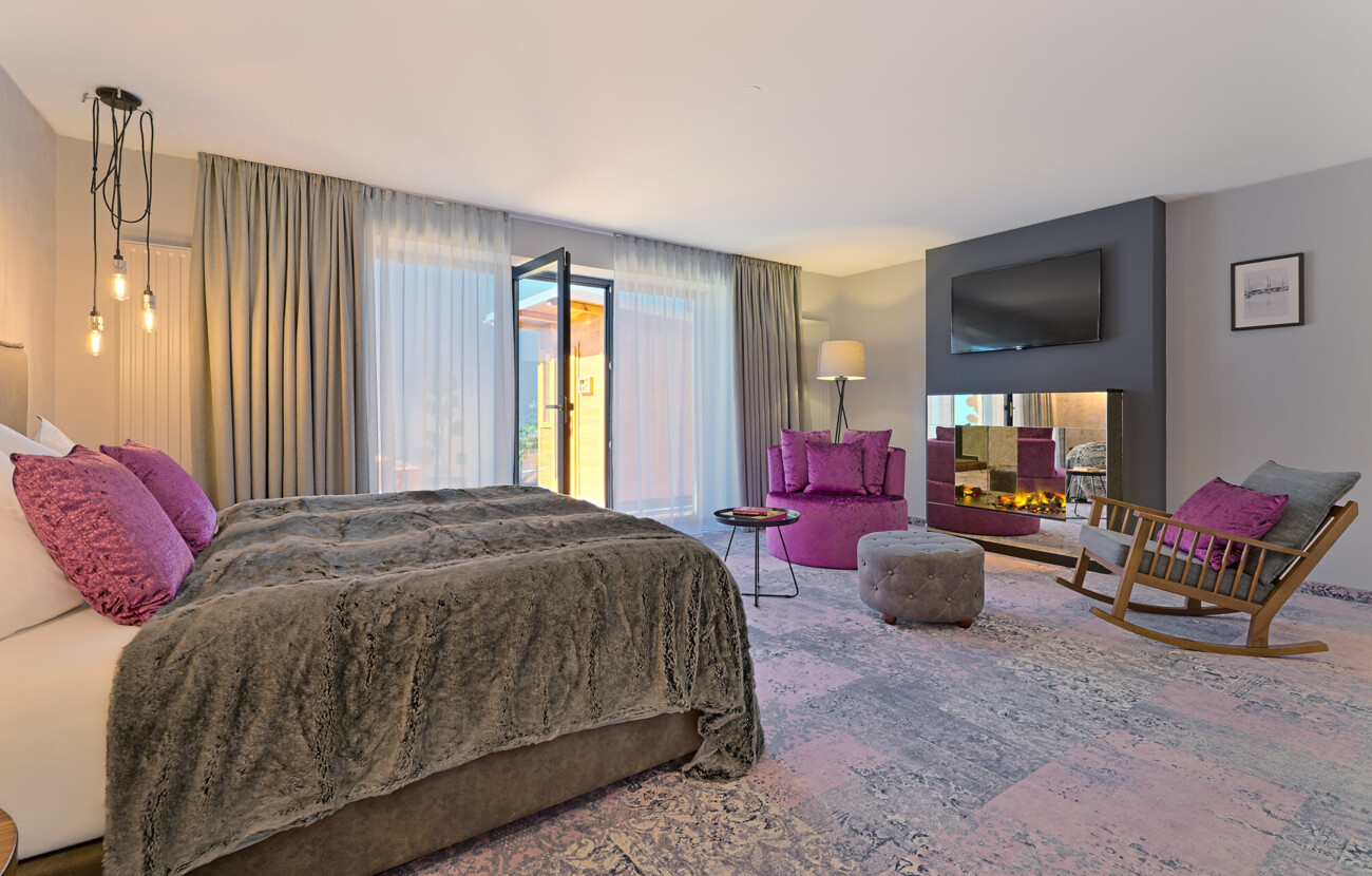 Eines der gemütlichen Betten im 4* Hotel Seewirt Mattsee